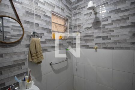 Casa à venda com 90m², 3 quartos e 2 vagasBanheiro 3