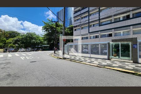 Apartamento para alugar com 101m², 3 quartos e 1 vaga Apartamento para alugar com 101m², 3 quartos e 1 vagaVista da Rua