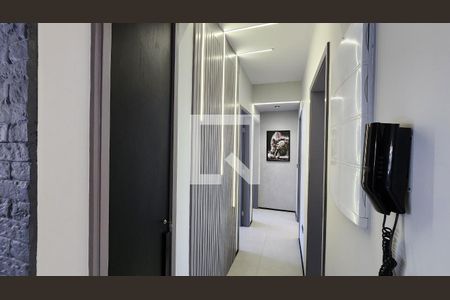 Apartamento para alugar com 101m², 3 quartos e 1 vaga Apartamento para alugar com 101m², 3 quartos e 1 vagaCorredor