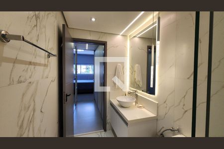 Apartamento para alugar com 101m², 3 quartos e 1 vaga Apartamento para alugar com 101m², 3 quartos e 1 vagaBanheiro da Suíte