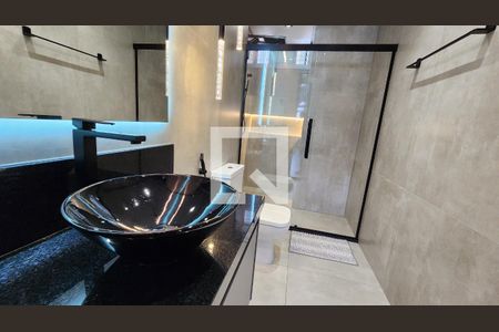 Apartamento para alugar com 101m², 3 quartos e 1 vaga Apartamento para alugar com 101m², 3 quartos e 1 vagaBanheiro