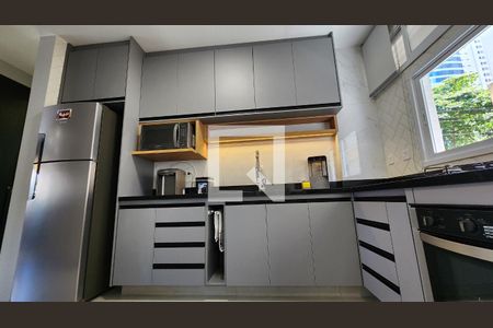 Apartamento para alugar com 101m², 3 quartos e 1 vaga Apartamento para alugar com 101m², 3 quartos e 1 vagaCozinha - Armários