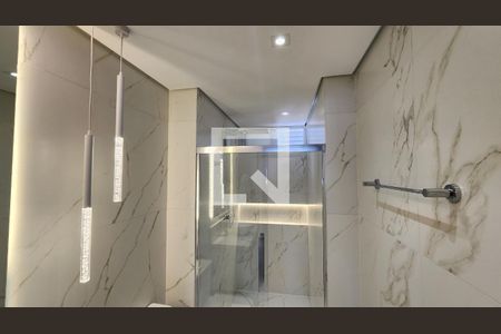 Apartamento para alugar com 101m², 3 quartos e 1 vaga Apartamento para alugar com 101m², 3 quartos e 1 vagaBanheiro da Suíte