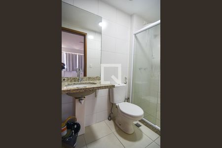 Apartamento para alugar com 60m², 2 quartos e sem vagaBanheiro da Suíte 1