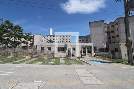 Apartamento para alugar com 50m², 2 quartos e 1 vagaFachada e portaria