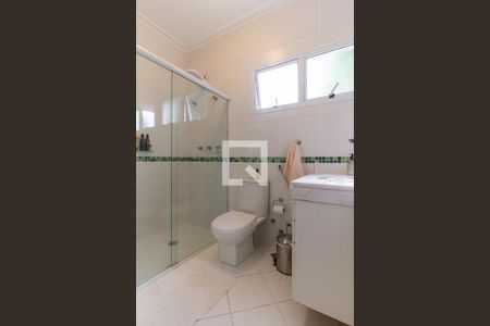 Casa à venda com 413m², 5 quartos e 3 vagasBanheiro da Suíte 2