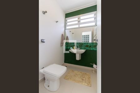 Casa à venda com 413m², 5 quartos e 3 vagasLavabo 2