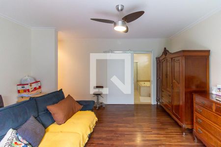 Casa à venda com 413m², 5 quartos e 3 vagasQuarto 1 - Suíte