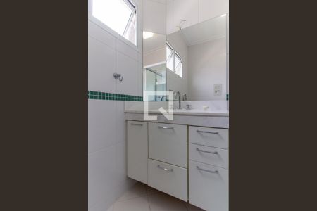 Casa à venda com 413m², 5 quartos e 3 vagasBanheiro da Suíte 3