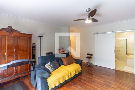 Casa à venda com 413m², 5 quartos e 3 vagasQuarto 1 - Suíte