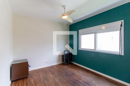 Casa à venda com 413m², 5 quartos e 3 vagasQuarto 3 - Suíte