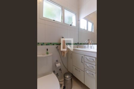 Casa à venda com 413m², 5 quartos e 3 vagasBanheiro da Suíte 2