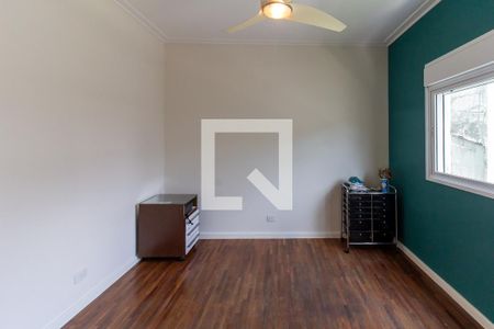 Casa à venda com 413m², 5 quartos e 3 vagasQuarto 3 - Suíte