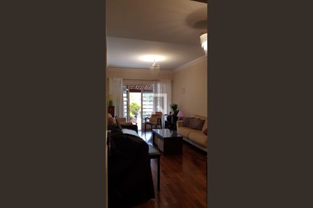 Sala de casa para alugar com 3 quartos, 178m² em Campo Belo, São Paulo