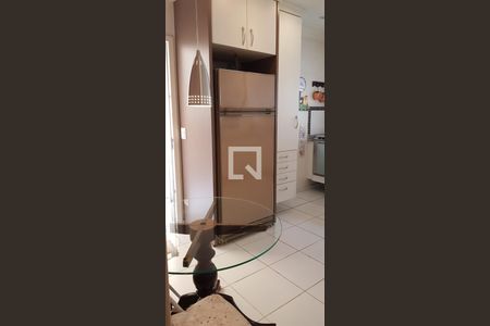 Casa para alugar com 178m², 3 quartos e 2 vagasCozinha 