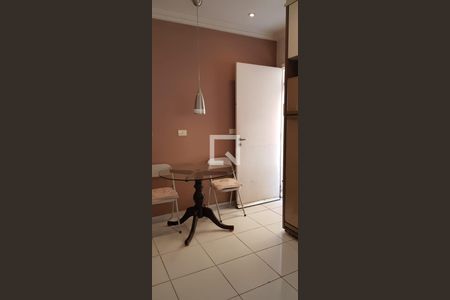 Sala de casa para alugar com 3 quartos, 178m² em Campo Belo, São Paulo