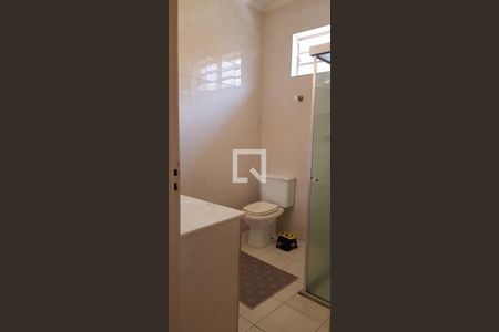 Casa para alugar com 178m², 3 quartos e 2 vagasBanheiro 