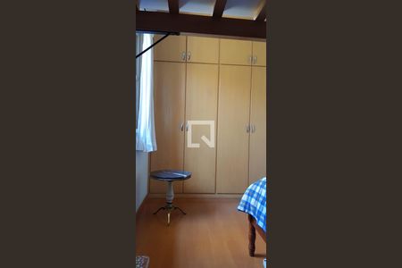 Casa para alugar com 178m², 3 quartos e 2 vagasQuarto