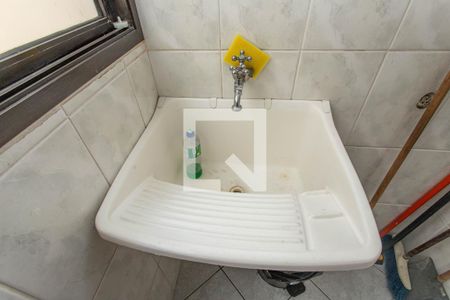 Apartamento à venda com 67m², 2 quartos e sem vaga Apartamento à venda com 67m², 2 quartos e sem vagaÁrea de serviço