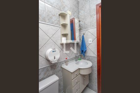 Apartamento à venda com 67m², 2 quartos e sem vaga Apartamento à venda com 67m², 2 quartos e sem vagaBanheiro