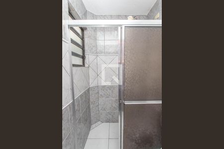Apartamento à venda com 67m², 2 quartos e sem vaga Apartamento à venda com 67m², 2 quartos e sem vagaBanheiro