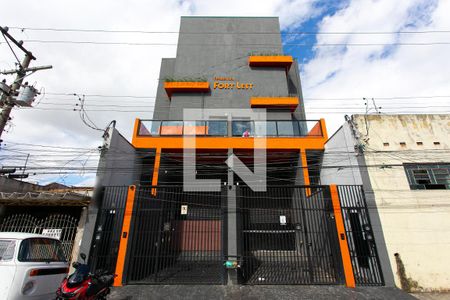 Apartamento para alugar com 38m², 2 quartos e sem vaga Apartamento para alugar com 38m², 2 quartos e sem vagaFachada