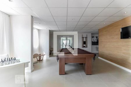 Studio para alugar com 35m², 1 quarto e 1 vaga Studio para alugar com 35m², 1 quarto e 1 vagaSala de jogos