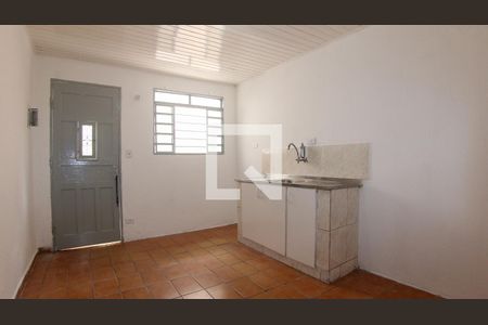 Casa à venda com 50m², 1 quarto e sem vaga Casa à venda com 50m², 1 quarto e sem vagaCozinha