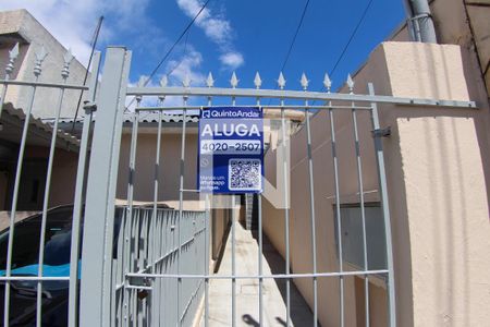 Casa à venda com 50m², 1 quarto e sem vaga Casa à venda com 50m², 1 quarto e sem vagaFachada
