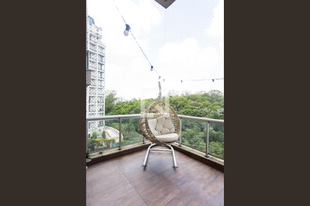Varanda de apartamento à venda com 2 quartos, 97m² em Panamby, São Paulo