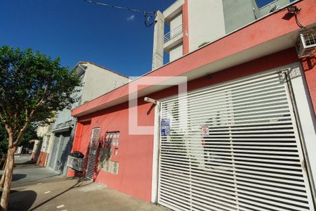 Casa de condomínio à venda com 125m², 3 quartos e 1 vaga Casa de condomínio à venda com 125m², 3 quartos e 1 vagaFachada