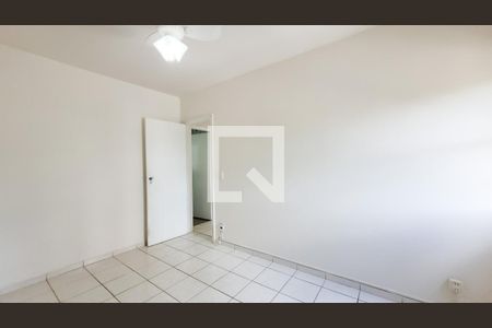 Apartamento à venda com 72m², 2 quartos e 1 vagaQuarto2