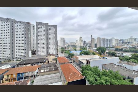 Vista Sala/Cozinha de apartamento à venda com 3 quartos, 74m² em Barra Funda, São Paulo