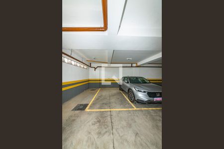 Apartamento à venda com 135m², 4 quartos e 3 vagas Apartamento à venda com 135m², 4 quartos e 3 vagasGaragem