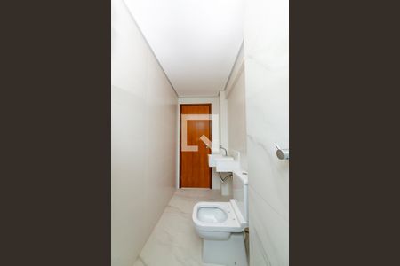 Apartamento à venda com 135m², 4 quartos e 3 vagas Apartamento à venda com 135m², 4 quartos e 3 vagasBanheiro Social