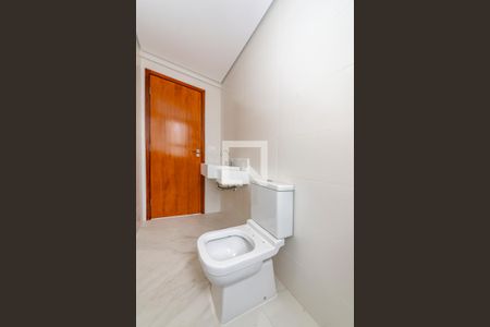 Apartamento à venda com 135m², 4 quartos e 3 vagas Apartamento à venda com 135m², 4 quartos e 3 vagasBanheiro da Suíte 1