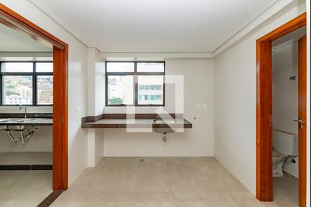 Apartamento à venda com 135m², 4 quartos e 3 vagas Apartamento à venda com 135m², 4 quartos e 3 vagasÁrea de Serviço