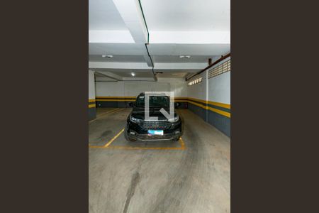 Apartamento à venda com 135m², 4 quartos e 3 vagas Apartamento à venda com 135m², 4 quartos e 3 vagasGaragem