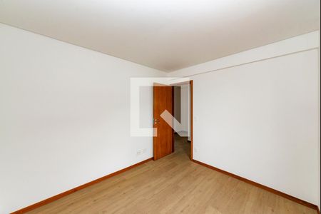 Apartamento à venda com 135m², 4 quartos e 3 vagas Apartamento à venda com 135m², 4 quartos e 3 vagasQuarto 3