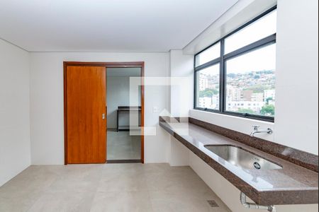 Apartamento à venda com 135m², 4 quartos e 3 vagas Apartamento à venda com 135m², 4 quartos e 3 vagasÁrea de Serviço