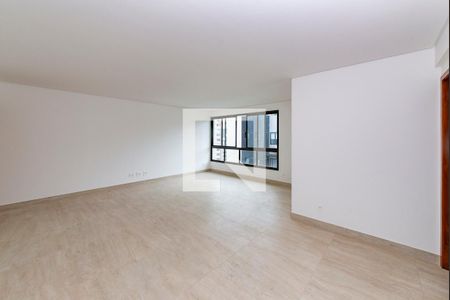 Sala de apartamento à venda com 4 quartos, 135m² em Serra, Belo Horizonte