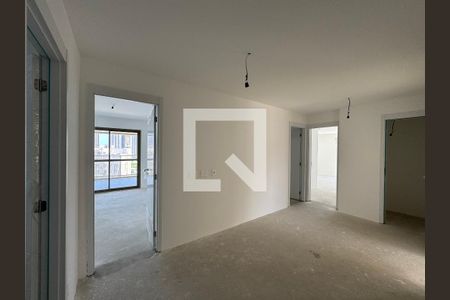 Apartamento à venda com 372m², 4 quartos e 4 vagas Apartamento à venda com 372m², 4 quartos e 4 vagasHall Íntimo