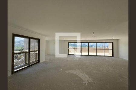 Apartamento à venda com 372m², 4 quartos e 4 vagas Apartamento à venda com 372m², 4 quartos e 4 vagasSala