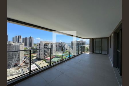 Apartamento à venda com 372m², 4 quartos e 4 vagas Apartamento à venda com 372m², 4 quartos e 4 vagasVaranda Suítes 2 e 3