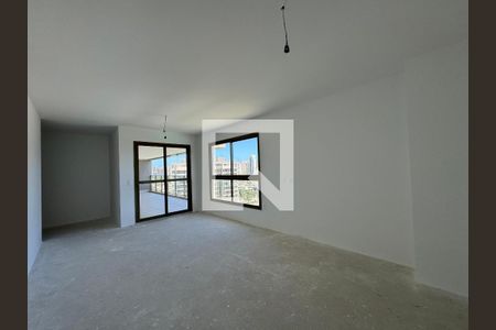 Apartamento à venda com 372m², 4 quartos e 4 vagas Apartamento à venda com 372m², 4 quartos e 4 vagasSuíte 3