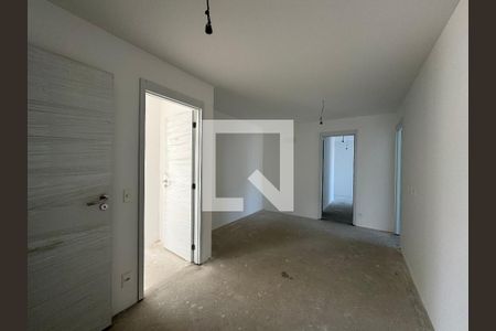 Apartamento à venda com 372m², 4 quartos e 4 vagas Apartamento à venda com 372m², 4 quartos e 4 vagasHall Íntimo