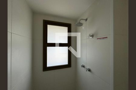 Apartamento à venda com 372m², 4 quartos e 4 vagas Apartamento à venda com 372m², 4 quartos e 4 vagasSuíte 4 - Banheiro