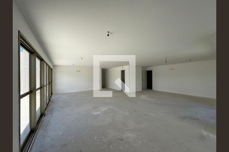 Apartamento à venda com 372m², 4 quartos e 4 vagas Apartamento à venda com 372m², 4 quartos e 4 vagasSala