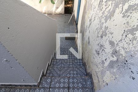 Casa à venda com 330m², 3 quartos e 2 vagas Casa à venda com 330m², 3 quartos e 2 vagascorredor lateral