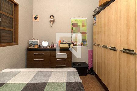 Casa à venda com 330m², 3 quartos e 2 vagas Casa à venda com 330m², 3 quartos e 2 vagasquarto3